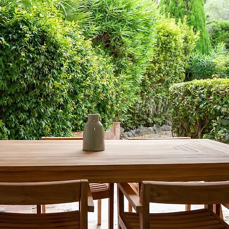 Superbe 3 Pièces Dans Tropez Avec Piscine *